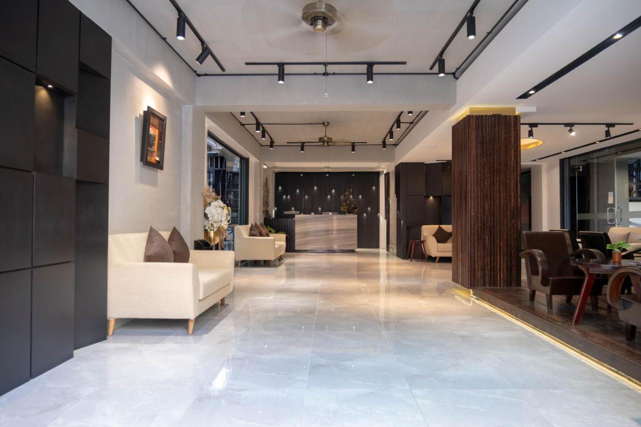King Grand Boutique Hotel Phnom Penh Dış mekan fotoğraf